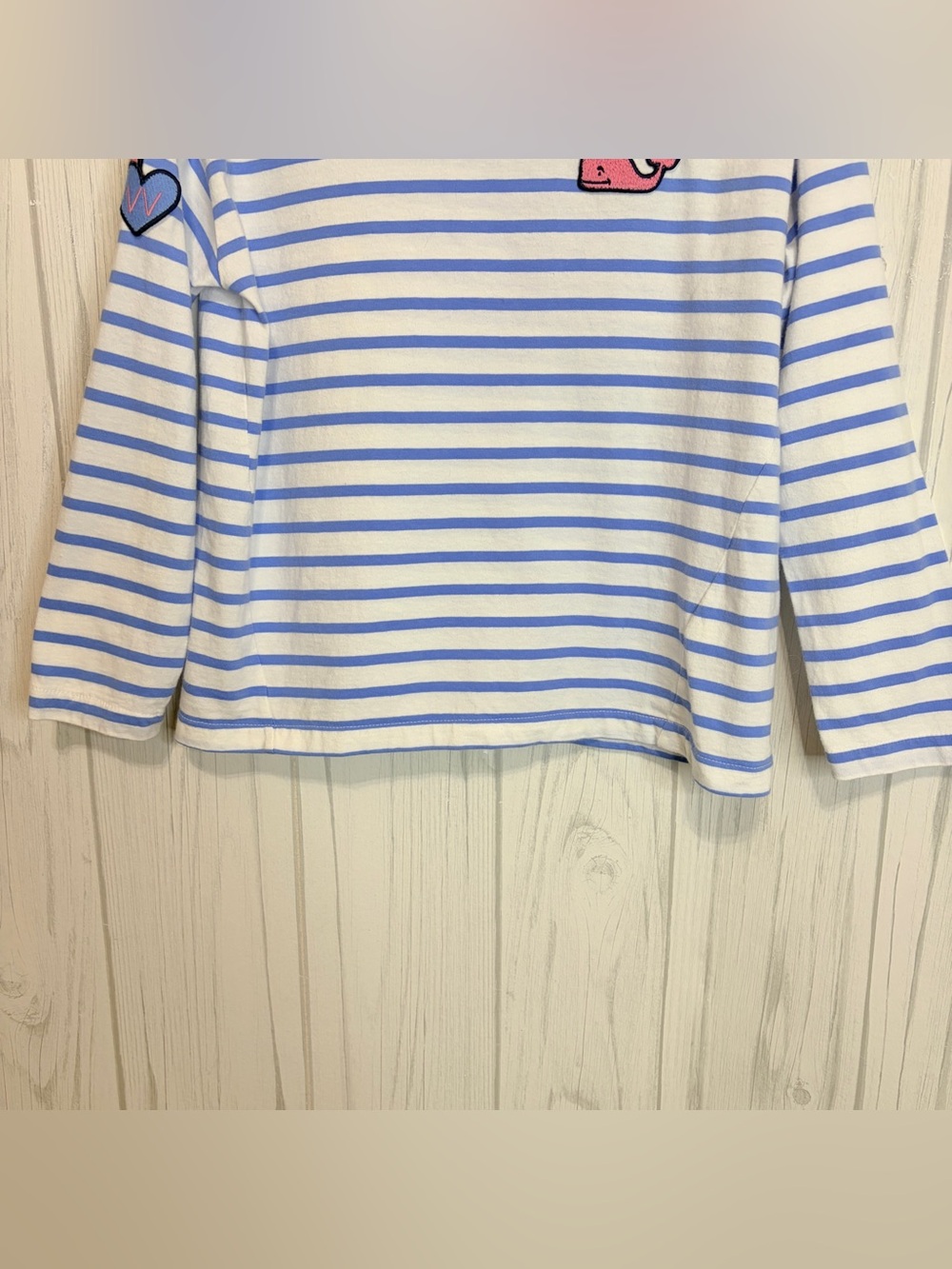 GIRLS VINEYARD VINES Flashy Whale Rainbow Striped Long-Sleeve Tee, Small - Picture 4 of 10